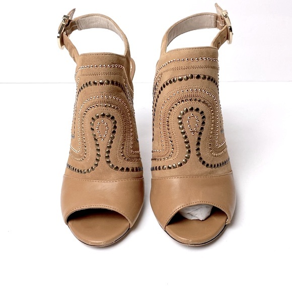 Vince Camuto Yolana Women’s Leather Tan Open Toe Slingback Studded Stiletto 7M - Picture 3 of 9